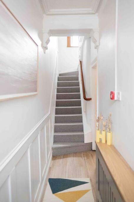 Charming 3 Bedroom Belfast Townhouse Εξωτερικό φωτογραφία